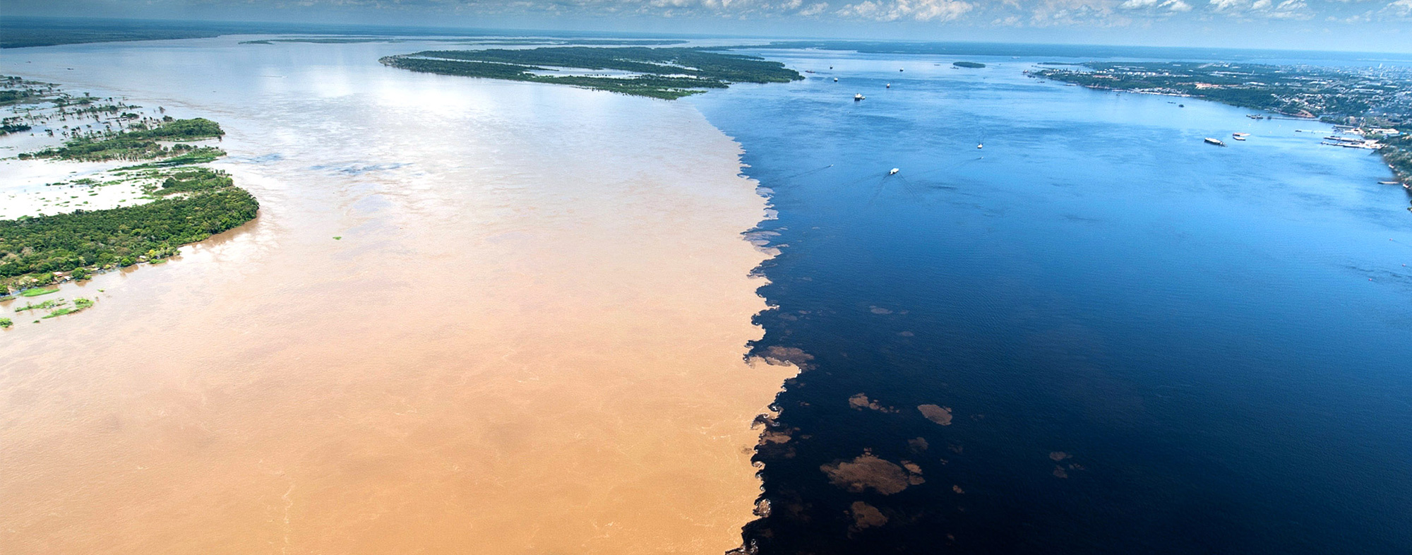 река амазонка под водой